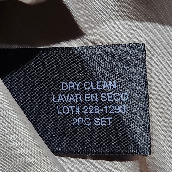 East 5th Womens 2pc Tan A-line Skirt Suit Set Size 8 - Picture 12 of 14